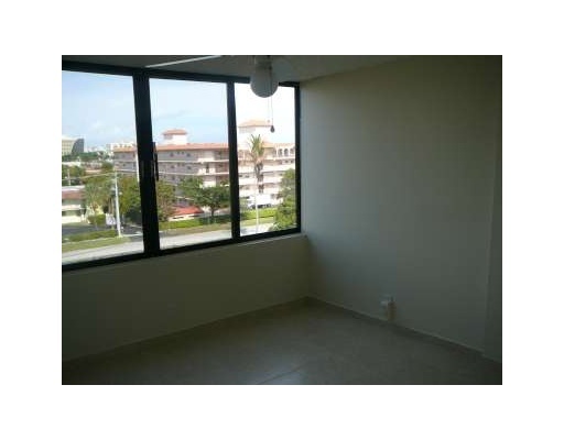 1401 South Federal Highway, Unit 406 Boca Raton, FL 33432 - Photo 9 of 13 Additional Photo