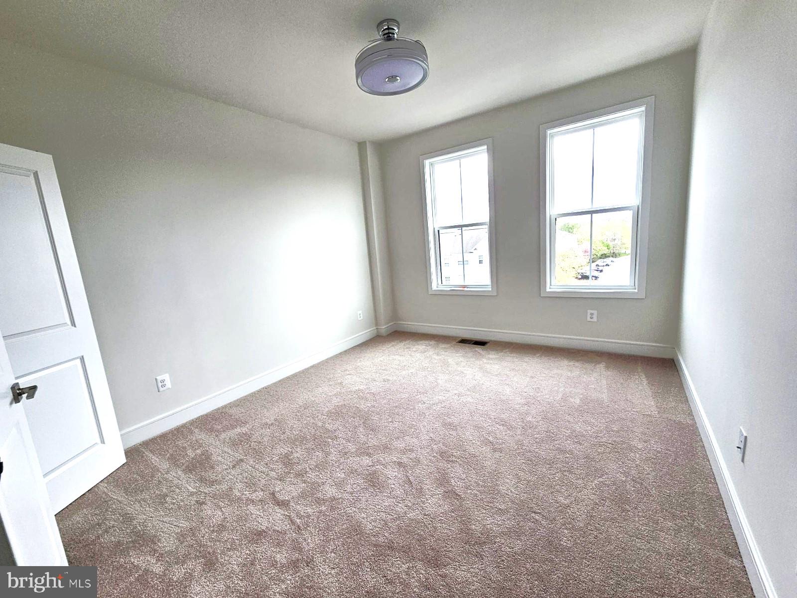 43400 Farringdon Square Broadlands, VA 20148 - Photo 14 of 23 Bedroom 2