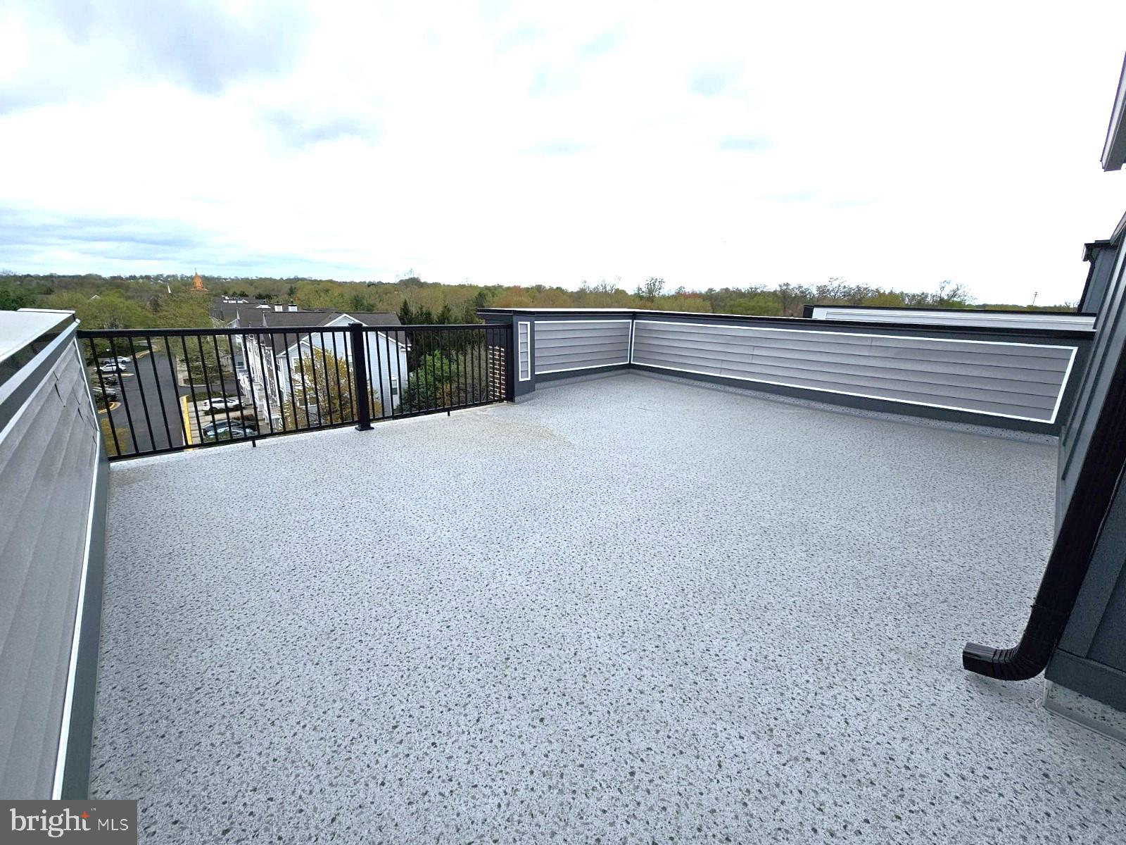 43400 Farringdon Square Broadlands, VA 20148 - Photo 20 of 23 Relaxing Roof Top Terrace