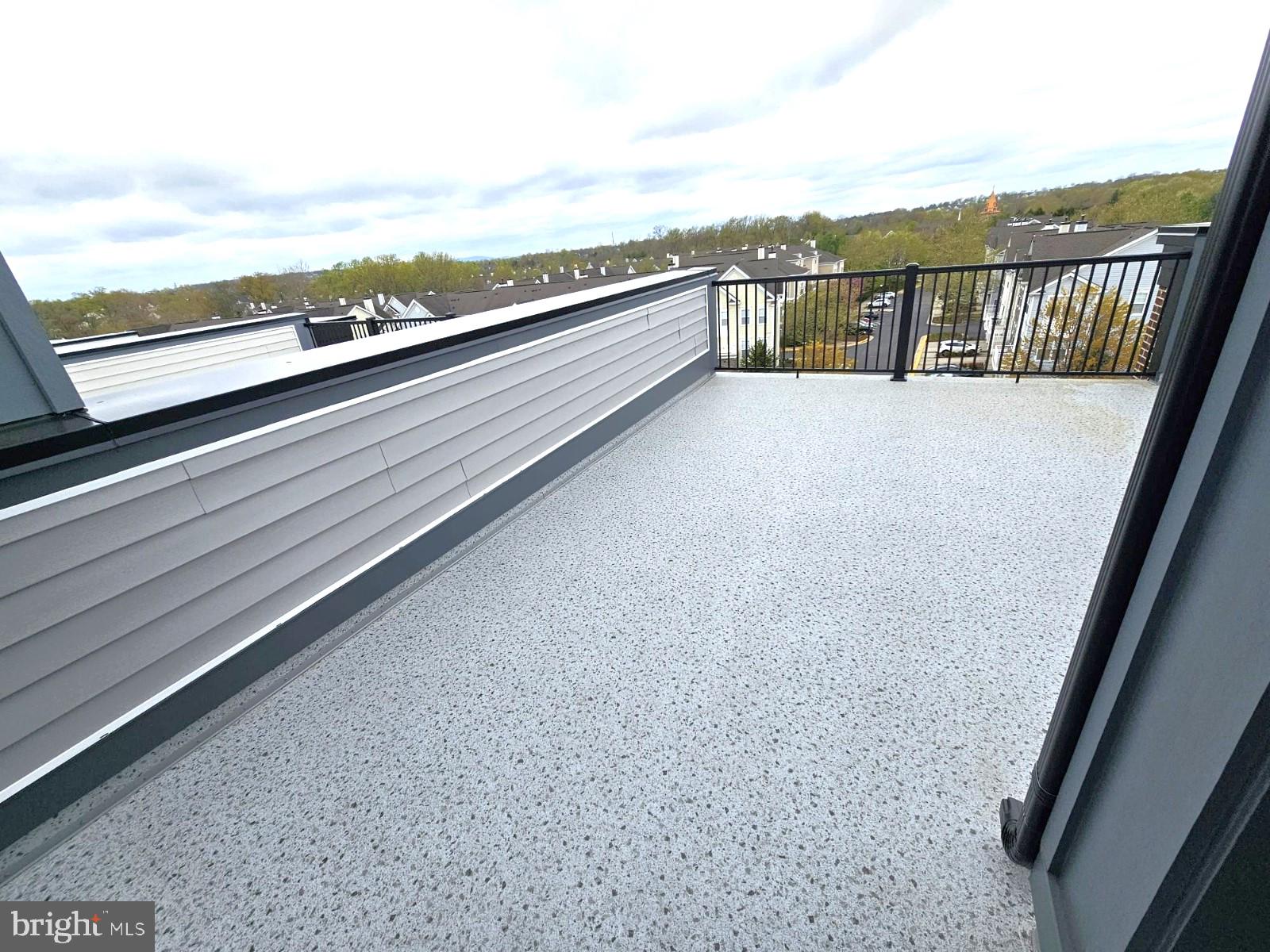 43400 Farringdon Square Broadlands, VA 20148 - Photo 21 of 23 Relaxing Roof Top Terrace