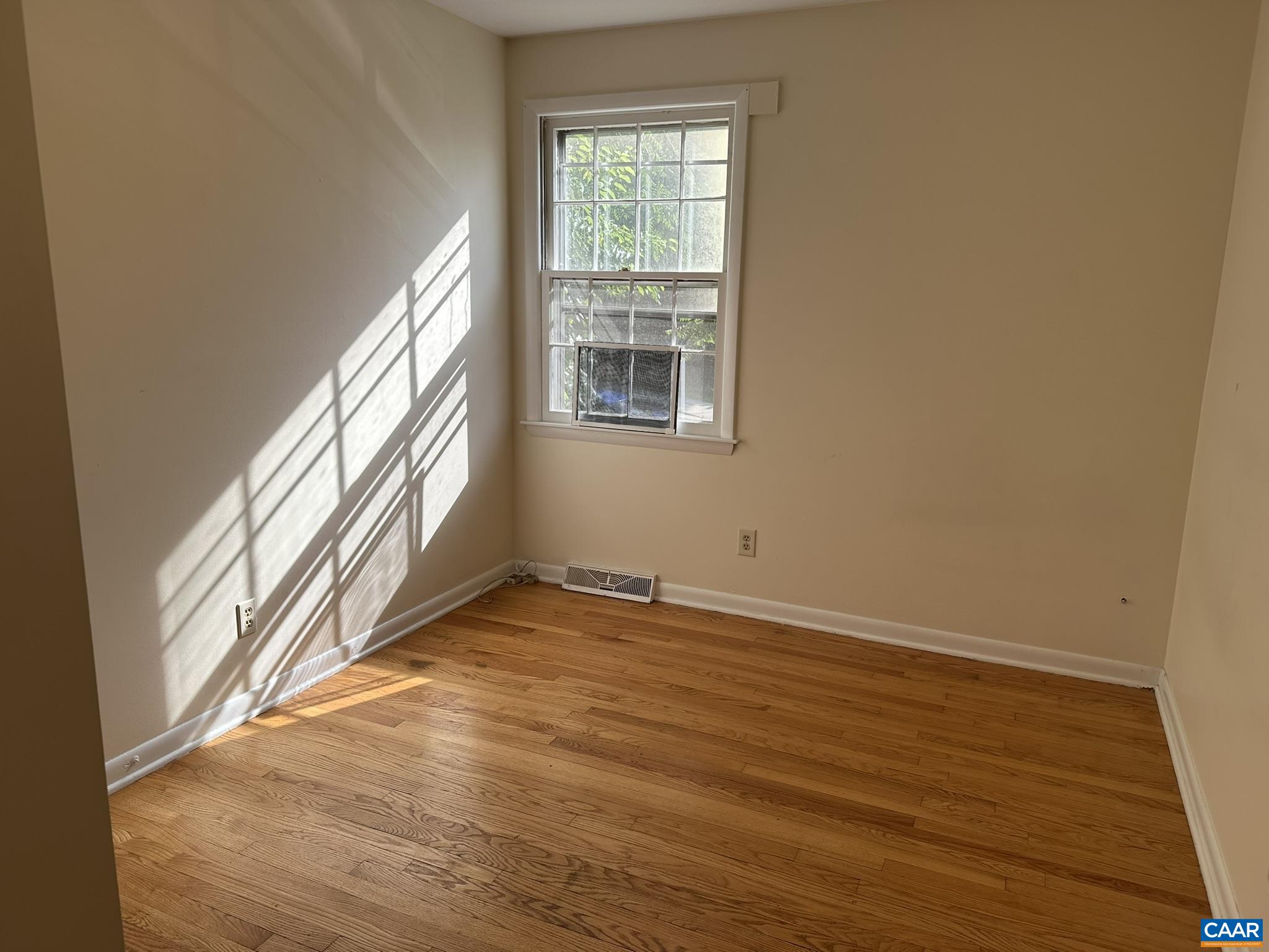 1724 Solomon Road, Unit B Charlottesville, VA 22901 - Photo 11 of 14