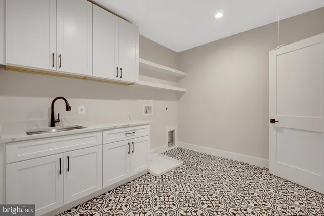 $3,398,700 | 6514 Byrnes Drive, McLean, VA 22101