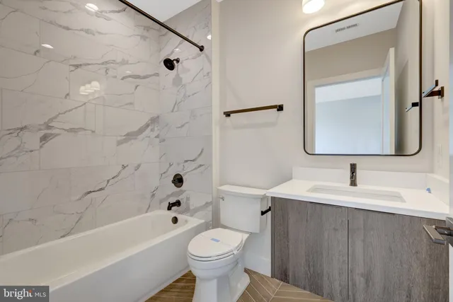 $3,398,700 | 6514 Byrnes Drive, McLean, VA 22101