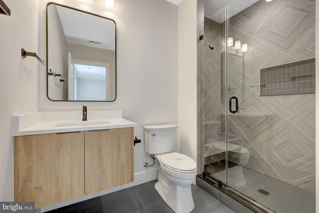 $3,398,700 | 6514 Byrnes Drive, McLean, VA 22101