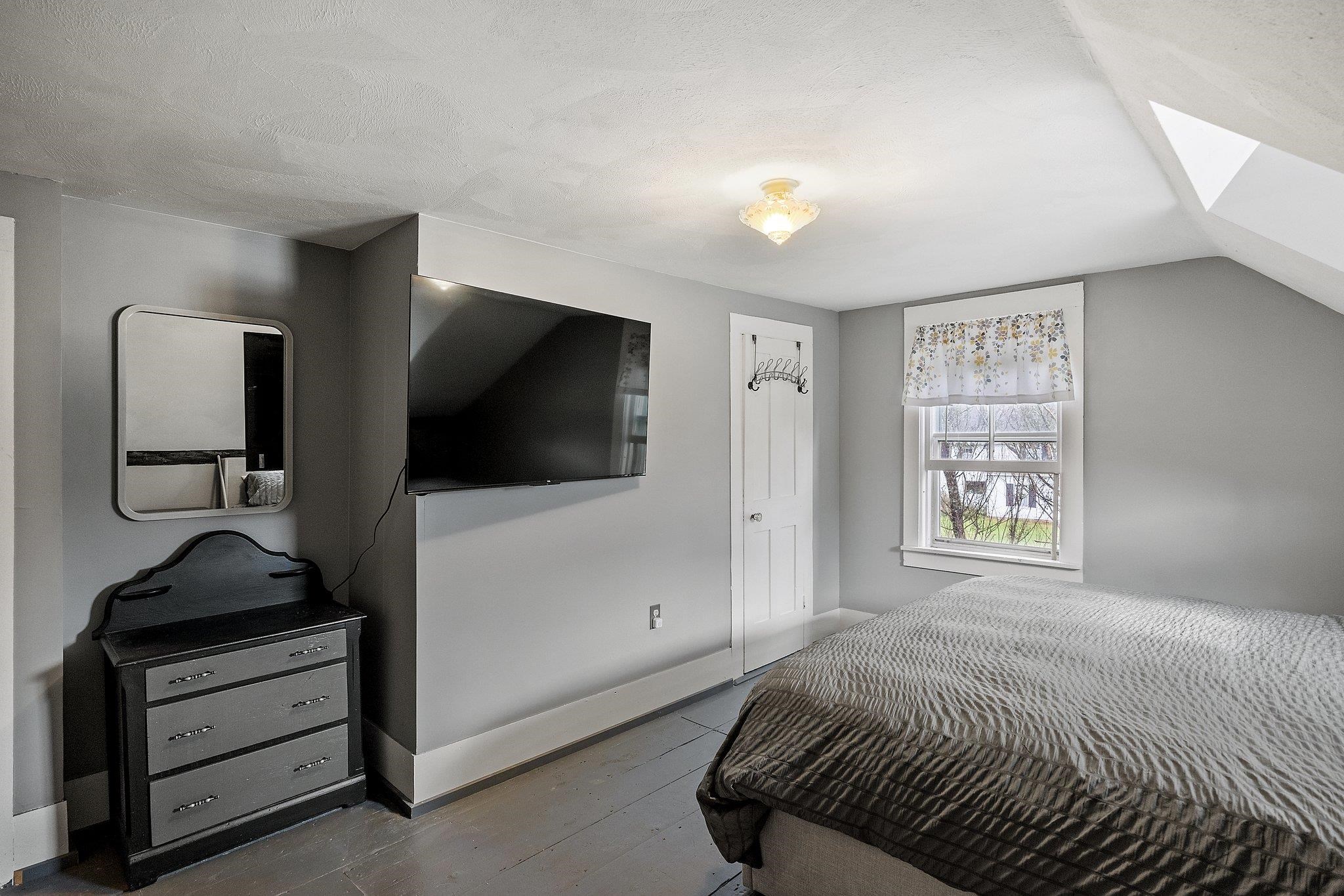 56 Washburn Road Alexandria, NH 03222 - Photo 15 of 40