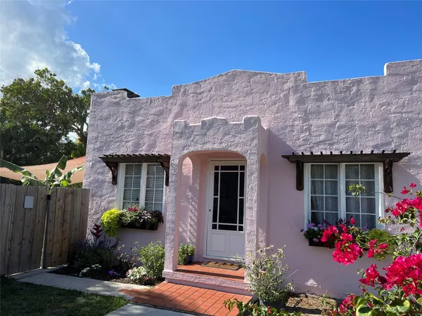 $2,500 | 3089 Southeast Amherst Street, Stuart, FL 34997