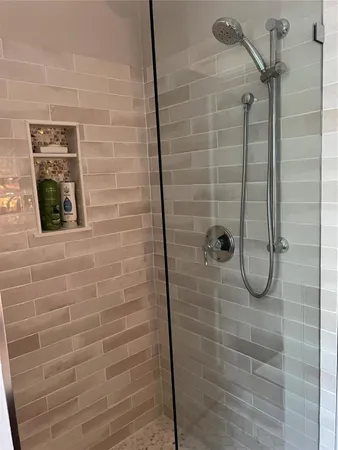 $2,500 | 3089 Southeast Amherst Street, Stuart, FL 34997