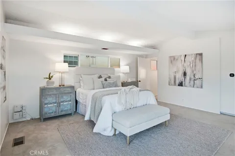 $2,499,000 | 350 Pomona Avenue, Long Beach, CA 90803