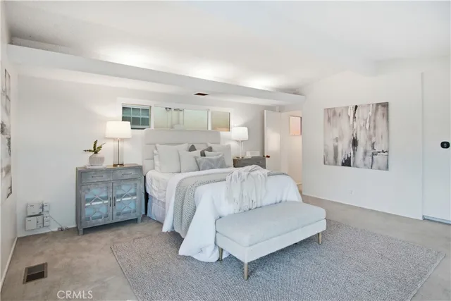 $2,499,000 | 350 Pomona Avenue, Long Beach, CA 90803