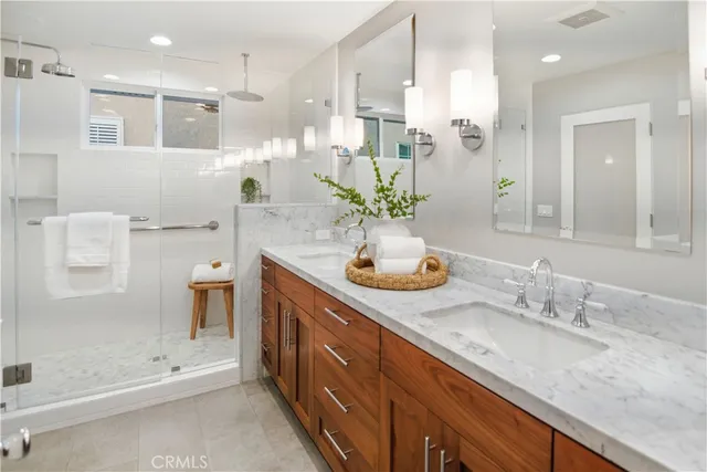 $2,499,000 | 350 Pomona Avenue, Long Beach, CA 90803