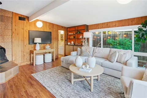 $2,499,000 | 350 Pomona Avenue, Long Beach, CA 90803
