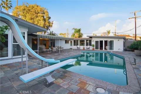 $2,499,000 | 350 Pomona Avenue, Long Beach, CA 90803