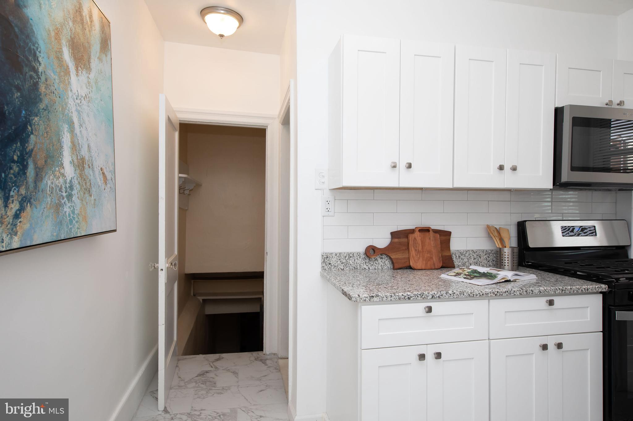 1027 West Tabor Road Philadelphia, PA 19141 - Photo 14 of 31 Kitchen