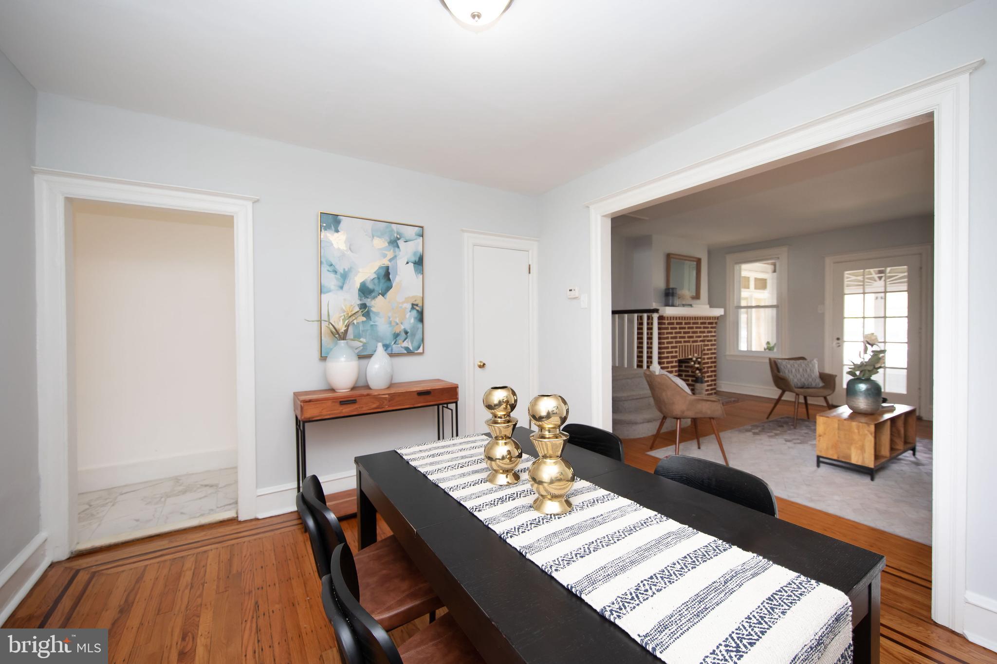 1027 West Tabor Road Philadelphia, PA 19141 - Photo 9 of 31 Dining room