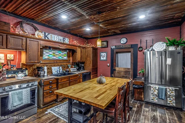 $185,000 | 3938 Old Dover Road, Yazoo City, MS 39194