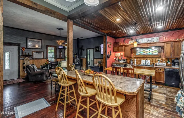 $185,000 | 3938 Old Dover Road, Yazoo City, MS 39194