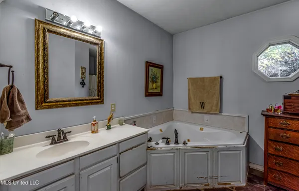 $150,000 | 3938 Old Dover Road, Yazoo City, MS 39194