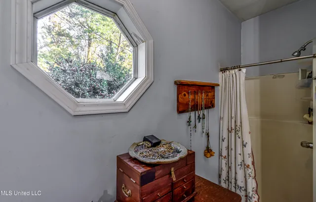 $185,000 | 3938 Old Dover Road, Yazoo City, MS 39194