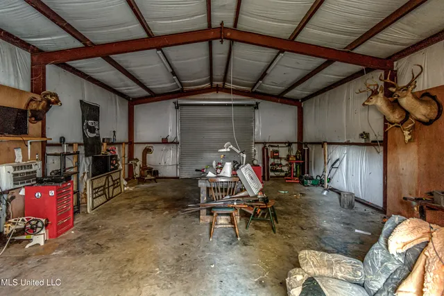 $185,000 | 3938 Old Dover Road, Yazoo City, MS 39194