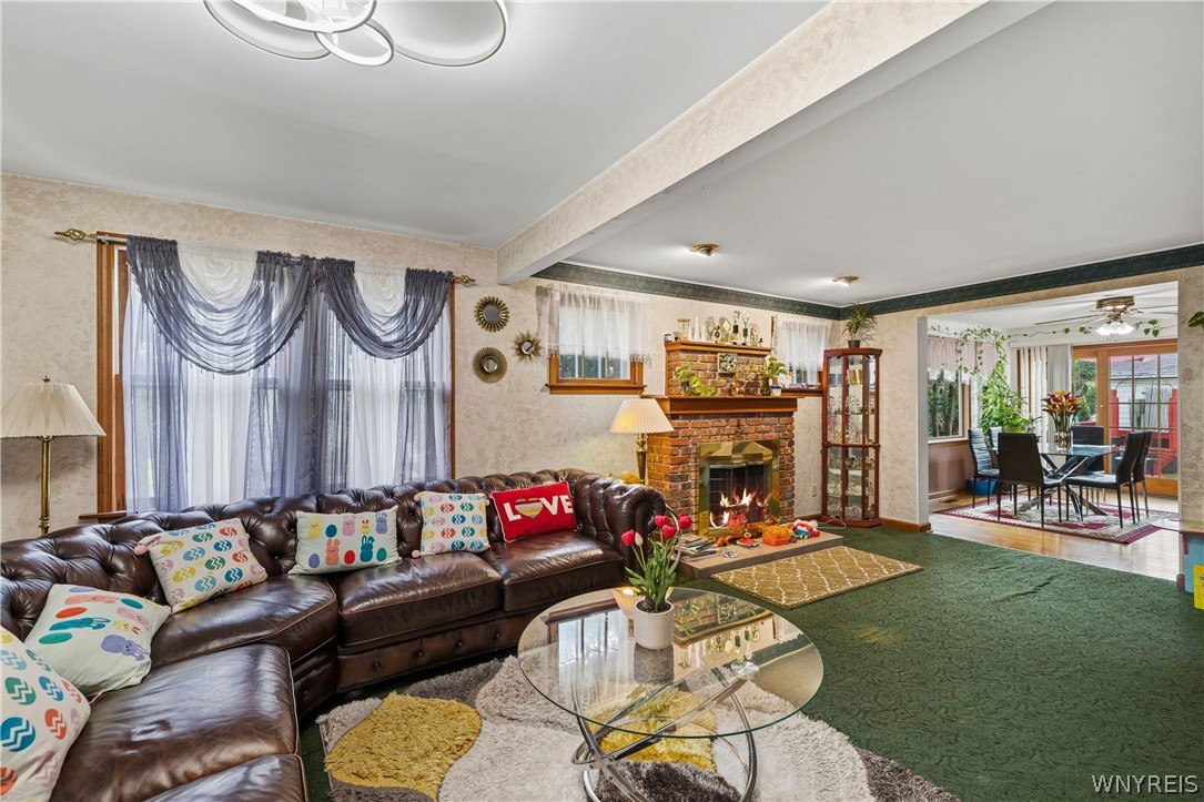 136 Mapleview Road Cheektowaga, NY 14225 - Photo 8 of 29