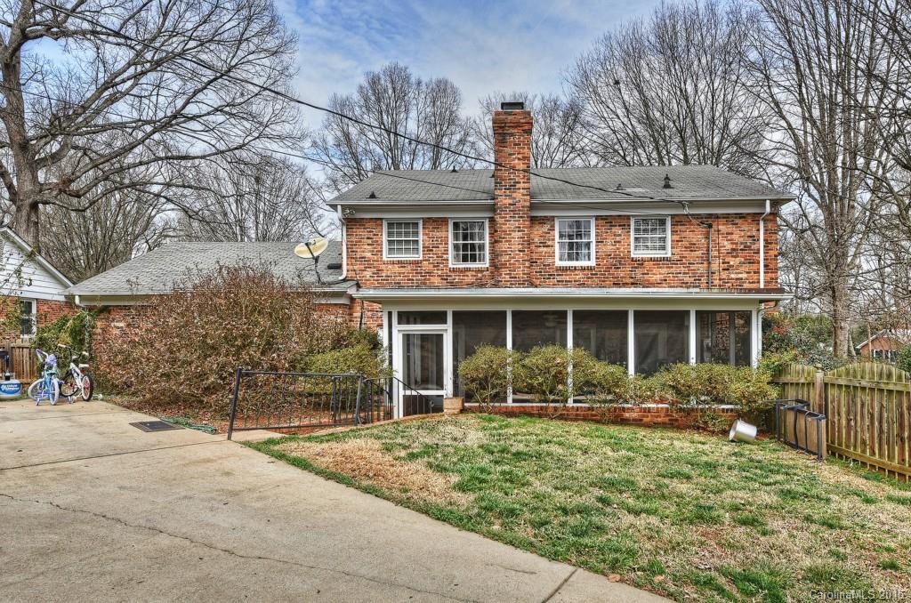 646 Sandridge Road Charlotte, NC 28210 - Photo 24 of 24 a front view of a house with garden