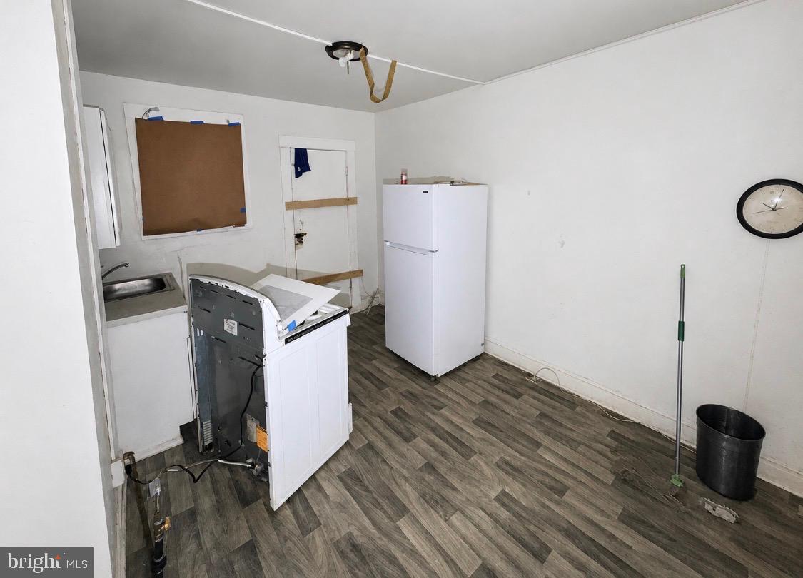 2730 Reisterstown Road Baltimore, MD 21215 - Photo 6 of 17 Unit #2 Kitchen
