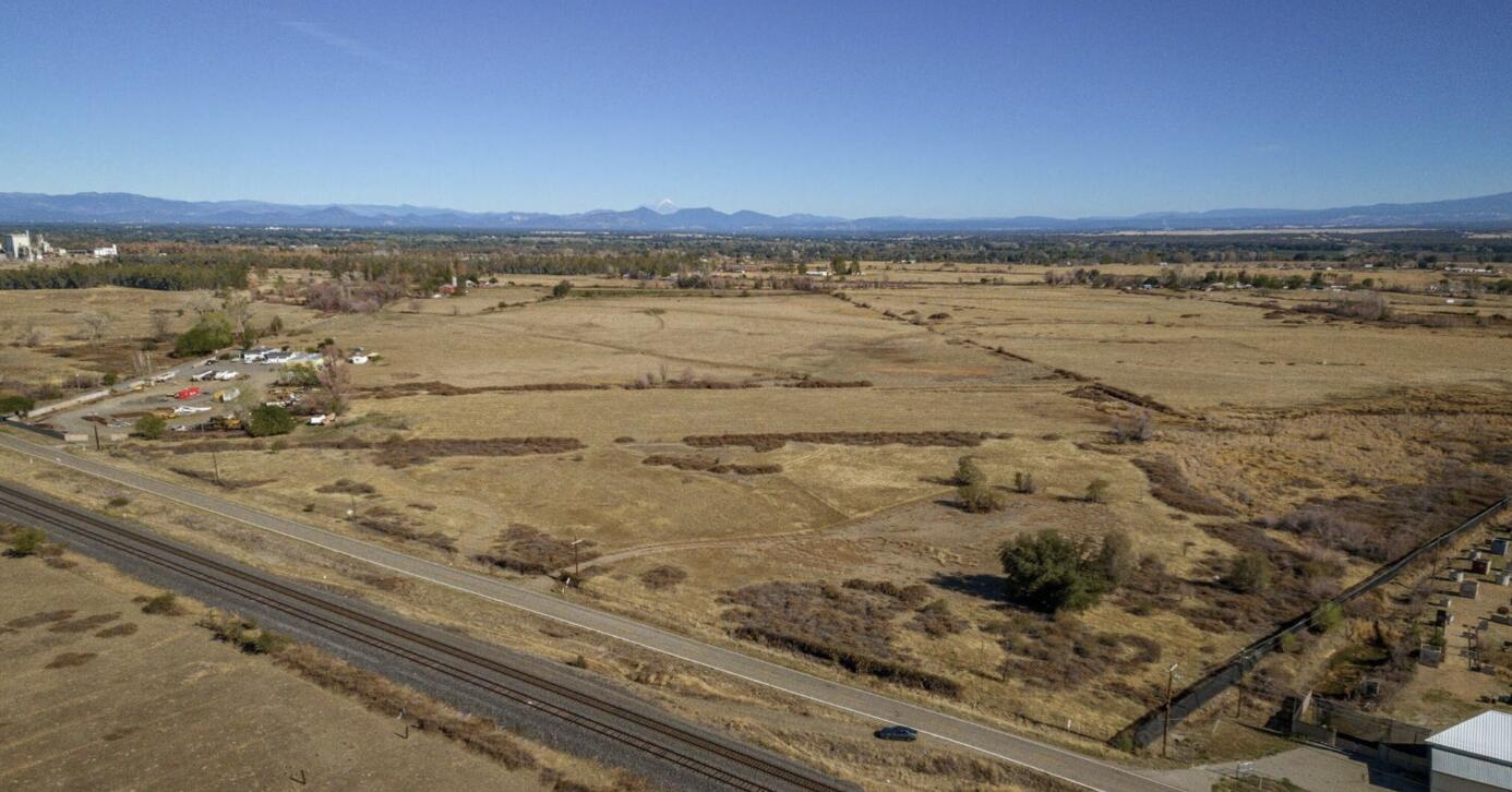1234 Panorama Point Road Anderson, CA 96007 - Photo 10 of 12 a view of ocean view with beach