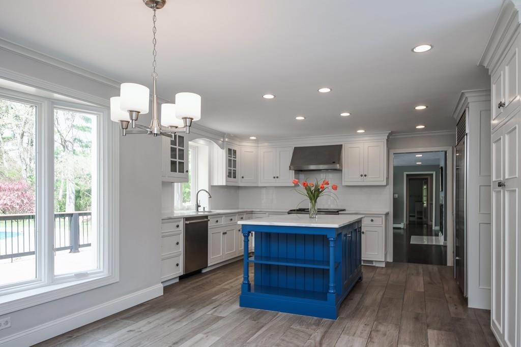 27 Deerfield Road Sherborn, MA 01770 - Photo 10 of 42 Gallery Image 10