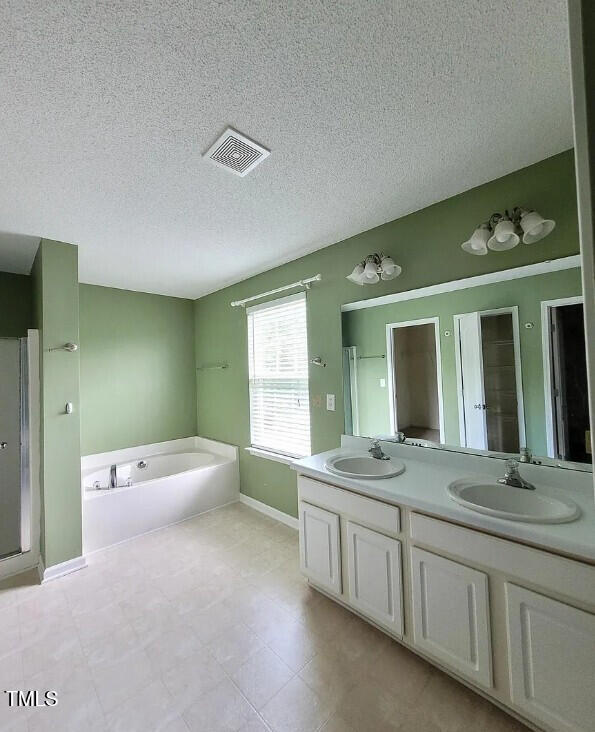 3705 Rivermist Drive Raleigh, NC 27610 - Photo 26 of 32 3705RivermistDr_60762_28