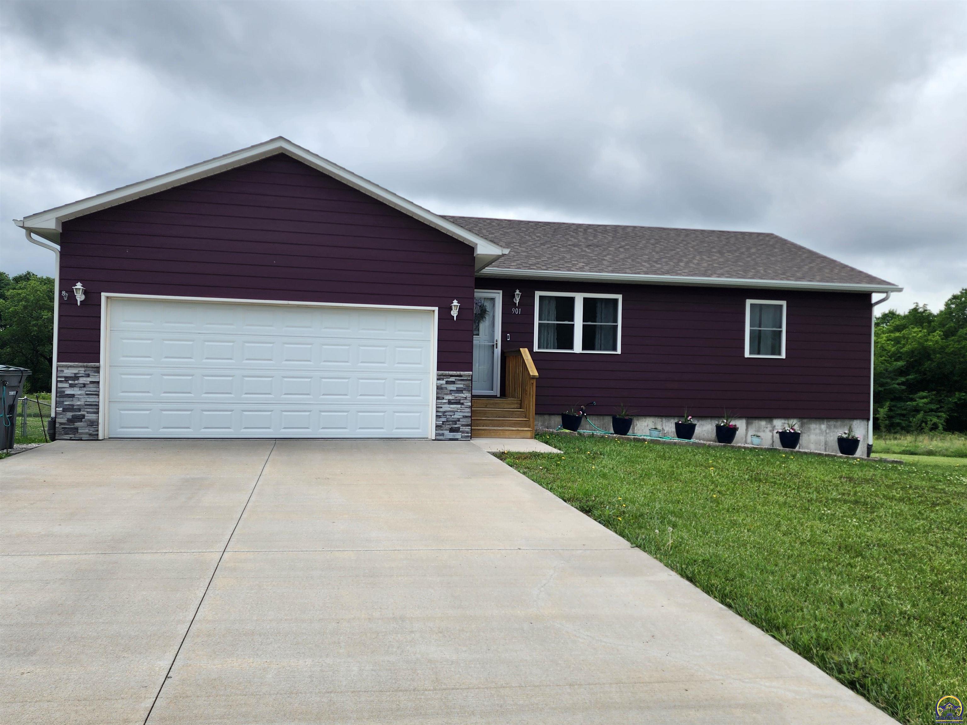 901 Riverside Court Emporia, KS 66801 - Photo 39 of 39