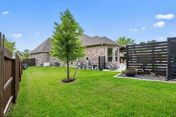 $725,000 | 107 Spider Lily Court, Montgomery, TX 77316