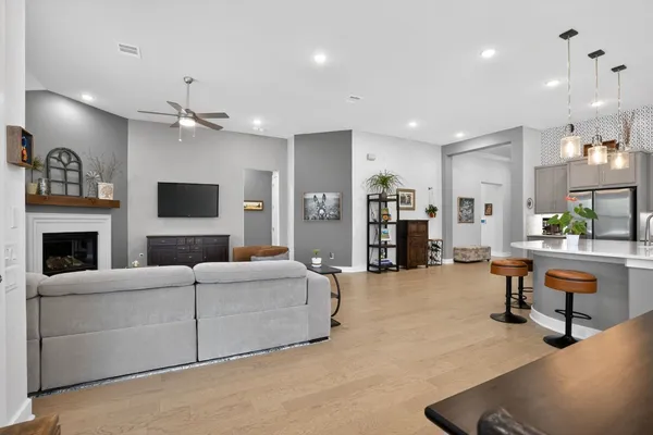 $725,000 | 107 Spider Lily Court, Montgomery, TX 77316