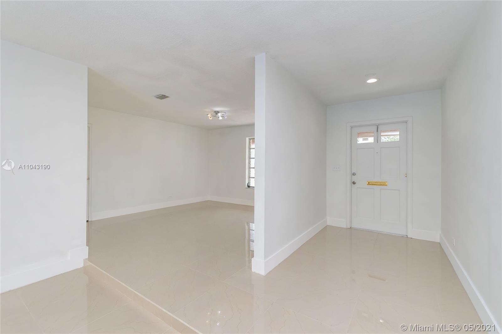 7561 Plantation Road Plantation, FL 33317 - Photo 14 of 55 Gallery Image 14