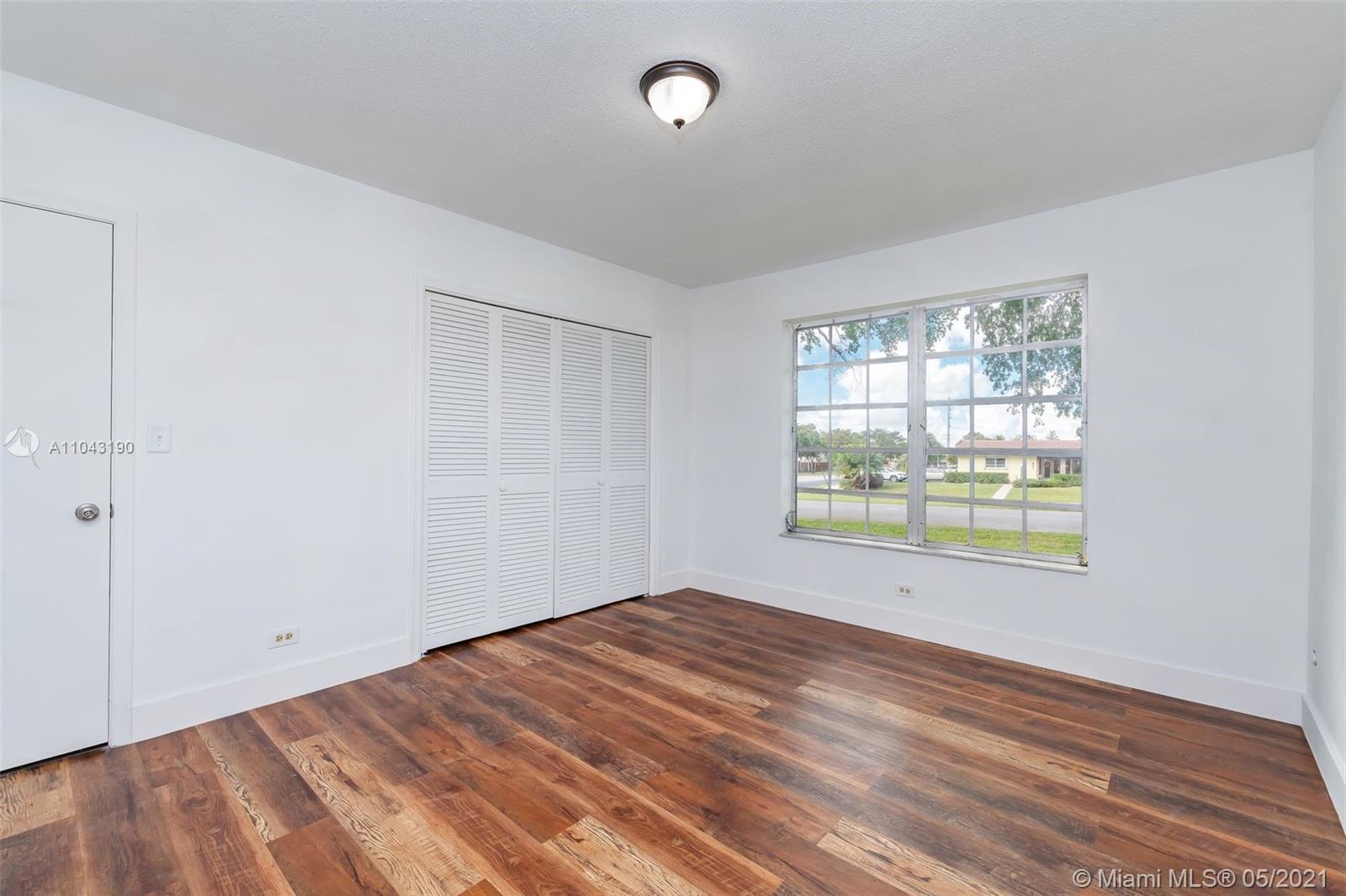 7561 Plantation Road Plantation, FL 33317 - Photo 22 of 55 Gallery Image 22