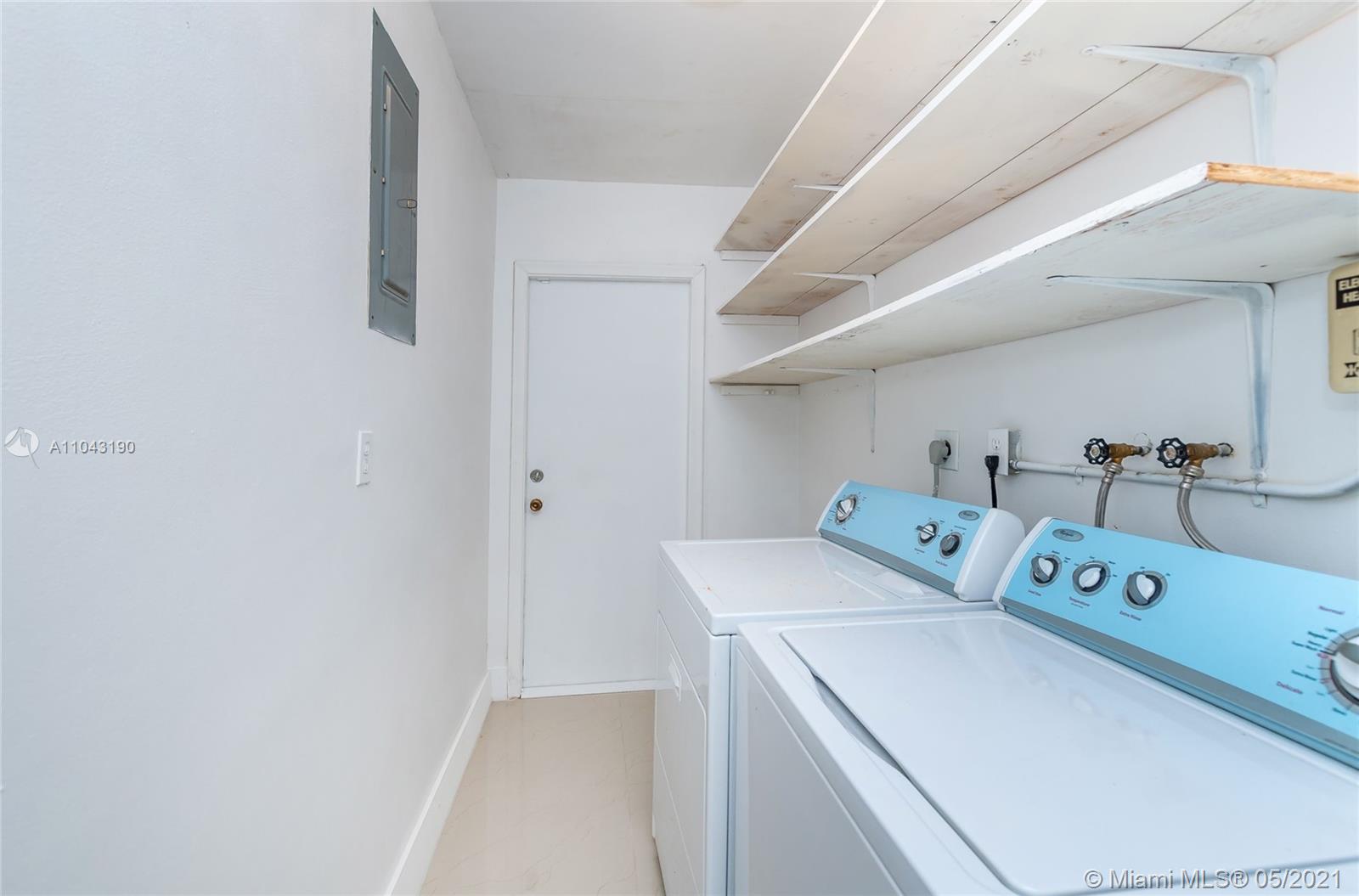 7561 Plantation Road Plantation, FL 33317 - Photo 32 of 55 Gallery Image 32