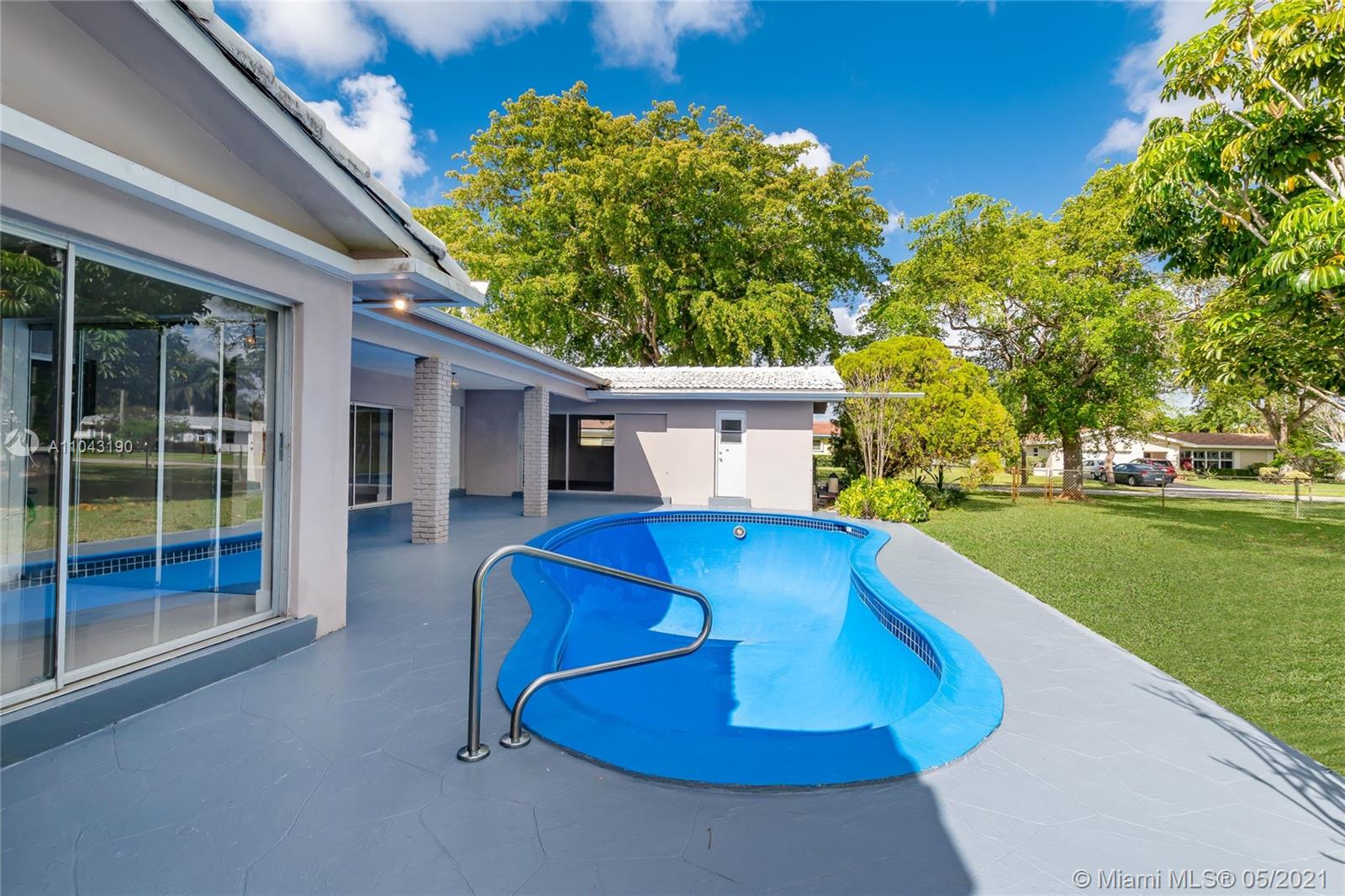 7561 Plantation Road Plantation, FL 33317 - Photo 39 of 55 Gallery Image 39