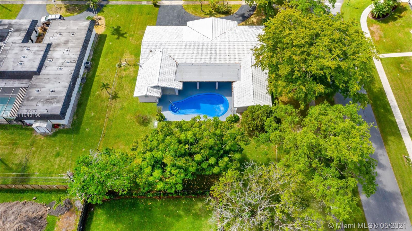 7561 Plantation Road Plantation, FL 33317 - Photo 46 of 55 Gallery Image 46