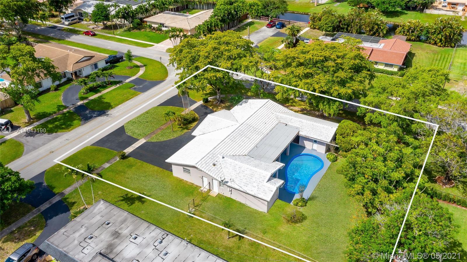 7561 Plantation Road Plantation, FL 33317 - Photo 49 of 55 Gallery Image 49