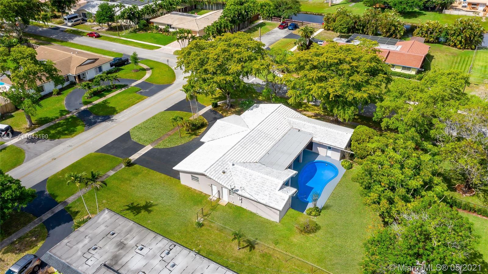 7561 Plantation Road Plantation, FL 33317 - Photo 51 of 55 Gallery Image 51