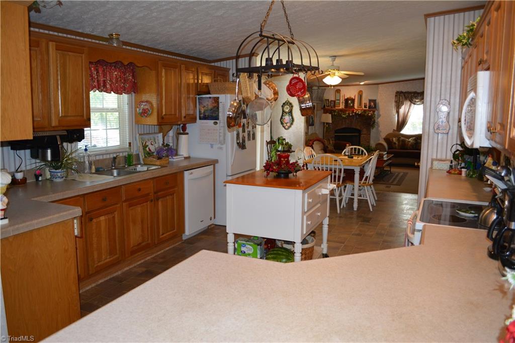 562 Traphill Mill Road Traphill, NC 28685 - Photo 19 of 29 Gallery Image 19