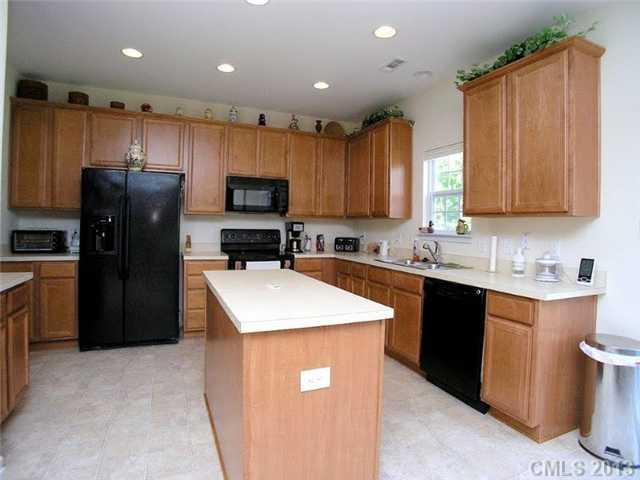 2000 Keystone Court Monroe, NC 28110 - Photo 2 of 14 Gallery Image 2