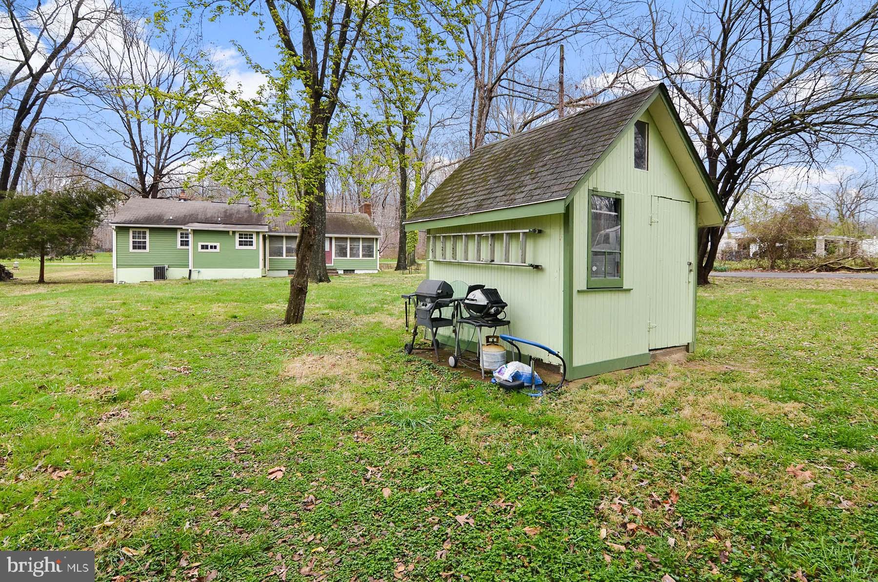 7627 Surratts Road Clinton, MD 20735 - Photo 31 of 31 Shed