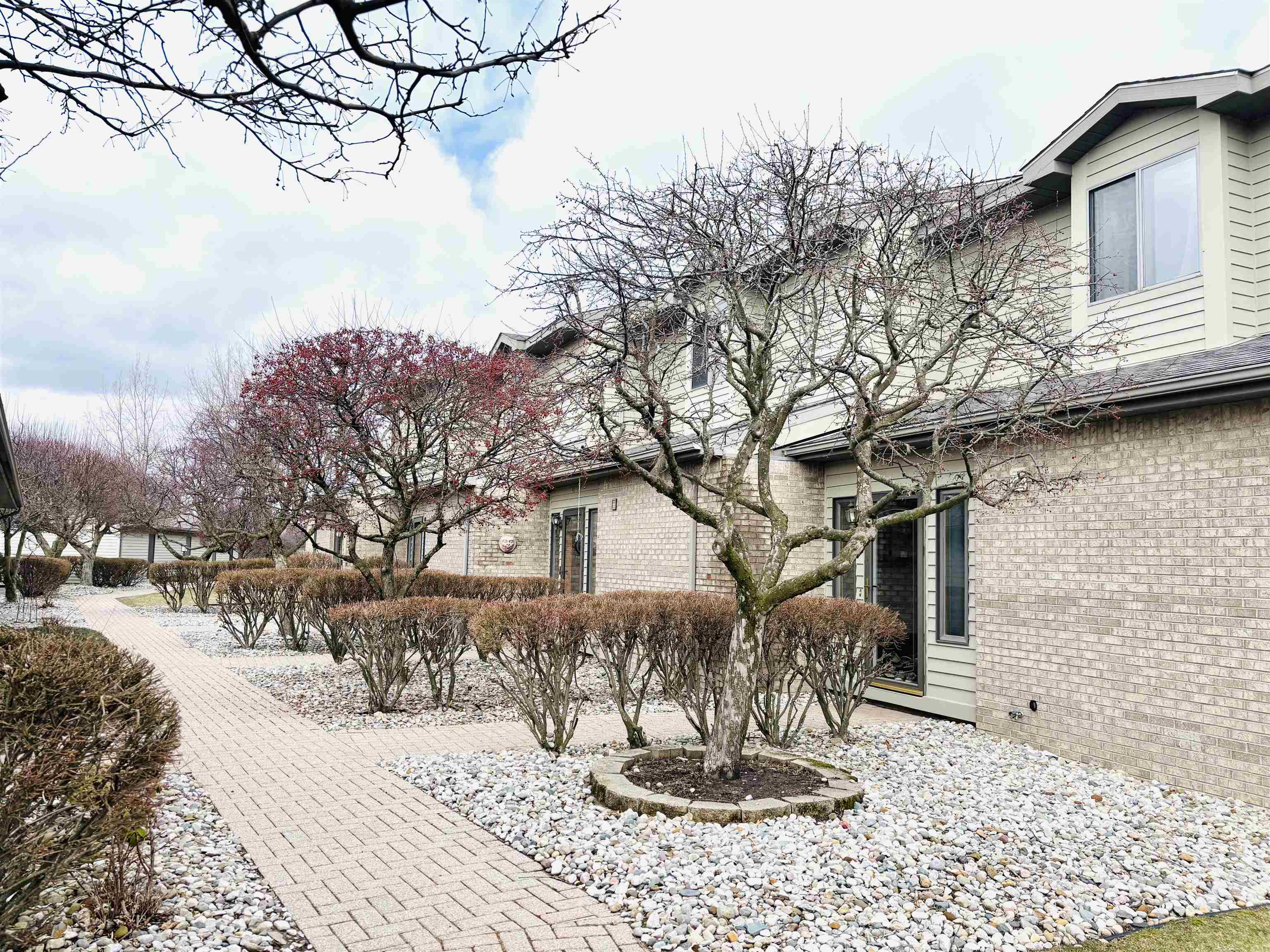 45 Harbour View Point Linwood, MI 48634 - Photo 1 of 25 Gallery Image 1