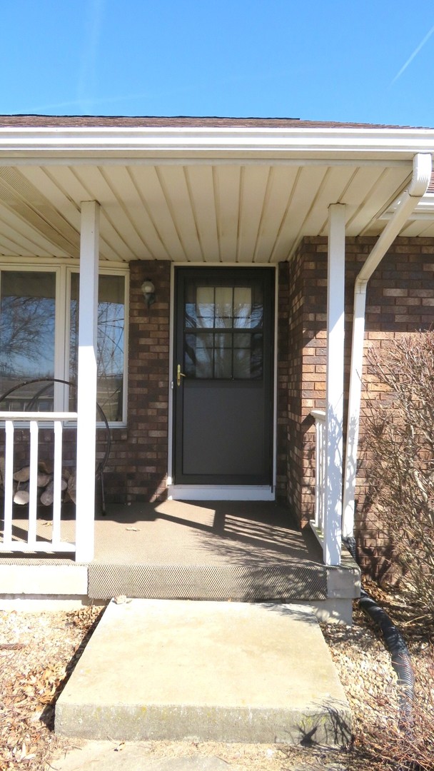 1202 Nelson Road Rock Falls, IL 61071 - Photo 3 of 31 a view of entrance