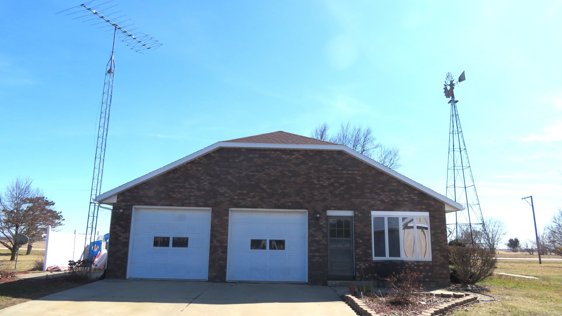 1202 Nelson Road Rock Falls, IL 61071 - Photo 31 of 31 a house view with a outdoor space