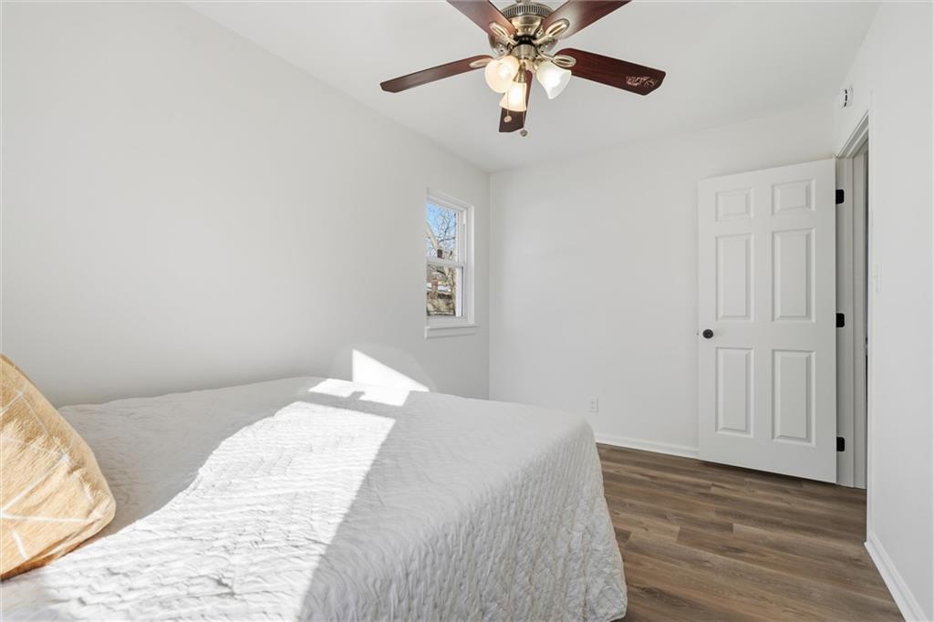 605 Northeast 3rd Street Blue Springs, MO 64014 - Photo 17 of 47