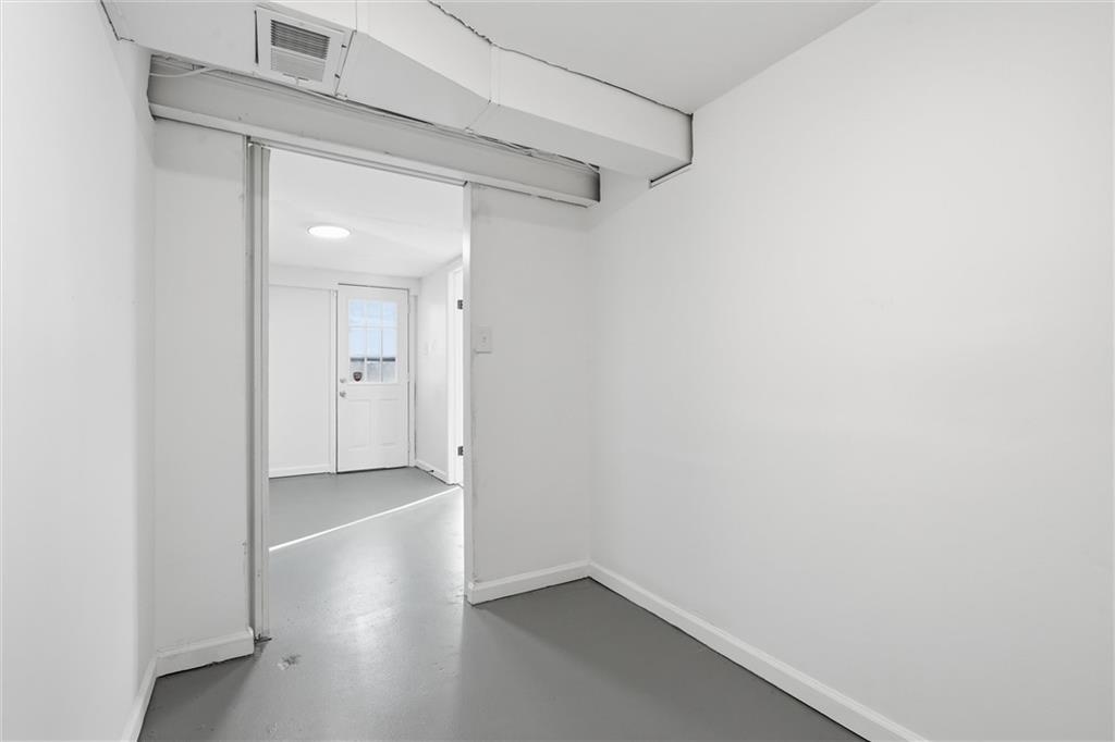 605 Northeast 3rd Street Blue Springs, MO 64014 - Photo 32 of 47