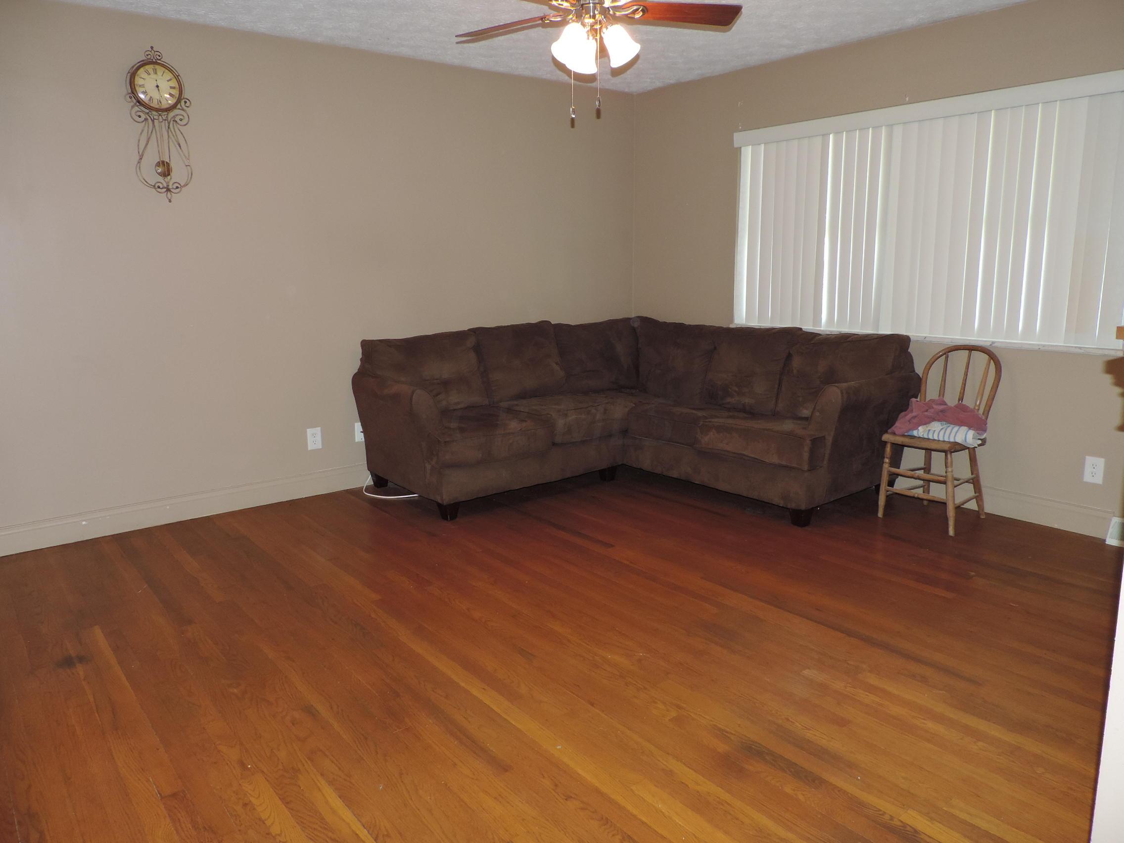 4354 Charlotte Road Obetz, OH 43207 - Photo 3 of 18 Gallery Image 3