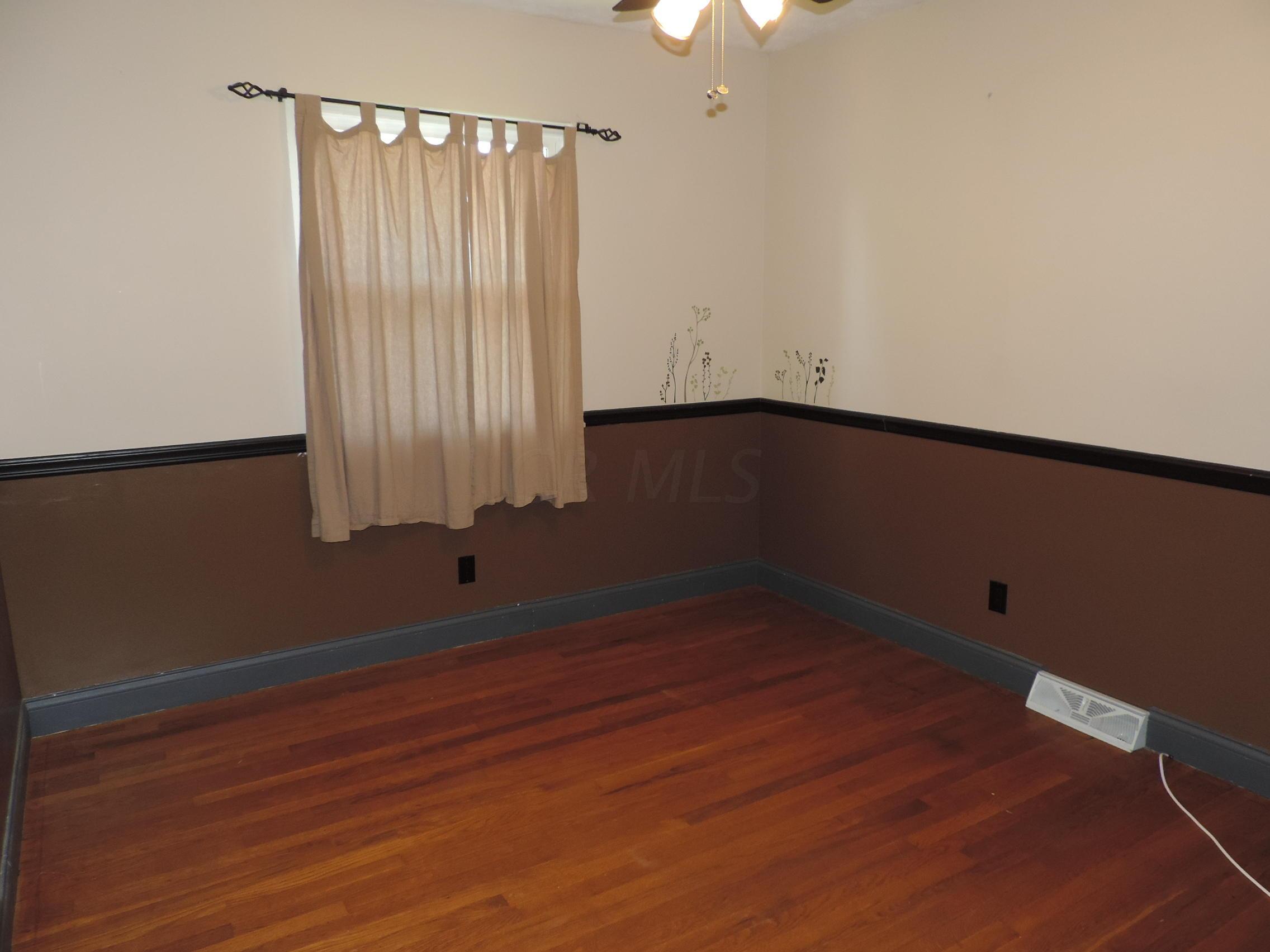 4354 Charlotte Road Obetz, OH 43207 - Photo 10 of 18 Gallery Image 10