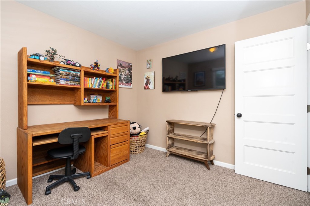 3165 Celeste Drive Riverside, CA 92507 - Photo 22 of 44